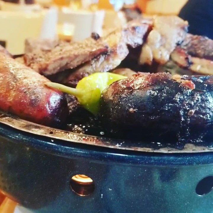 Uruguayan grill plates on the table