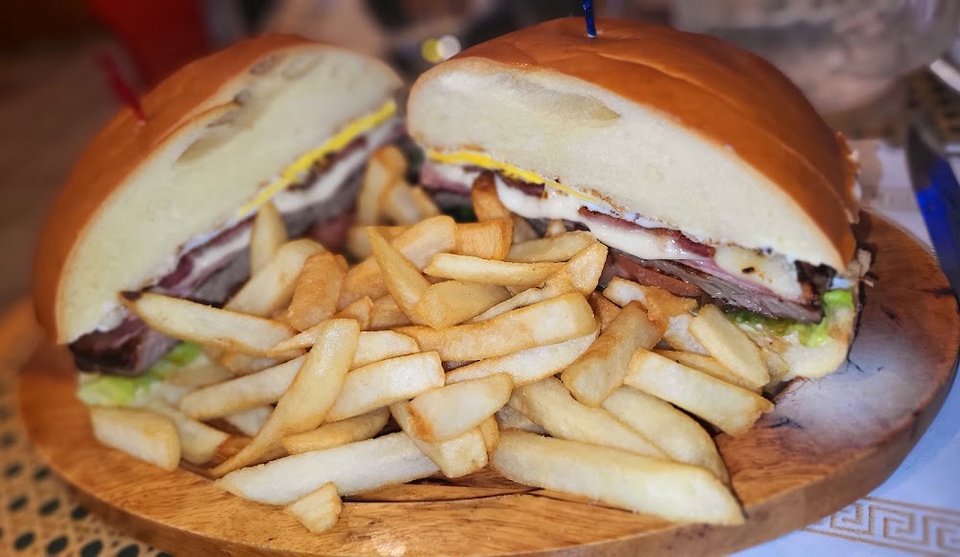 Chivito Al Pan